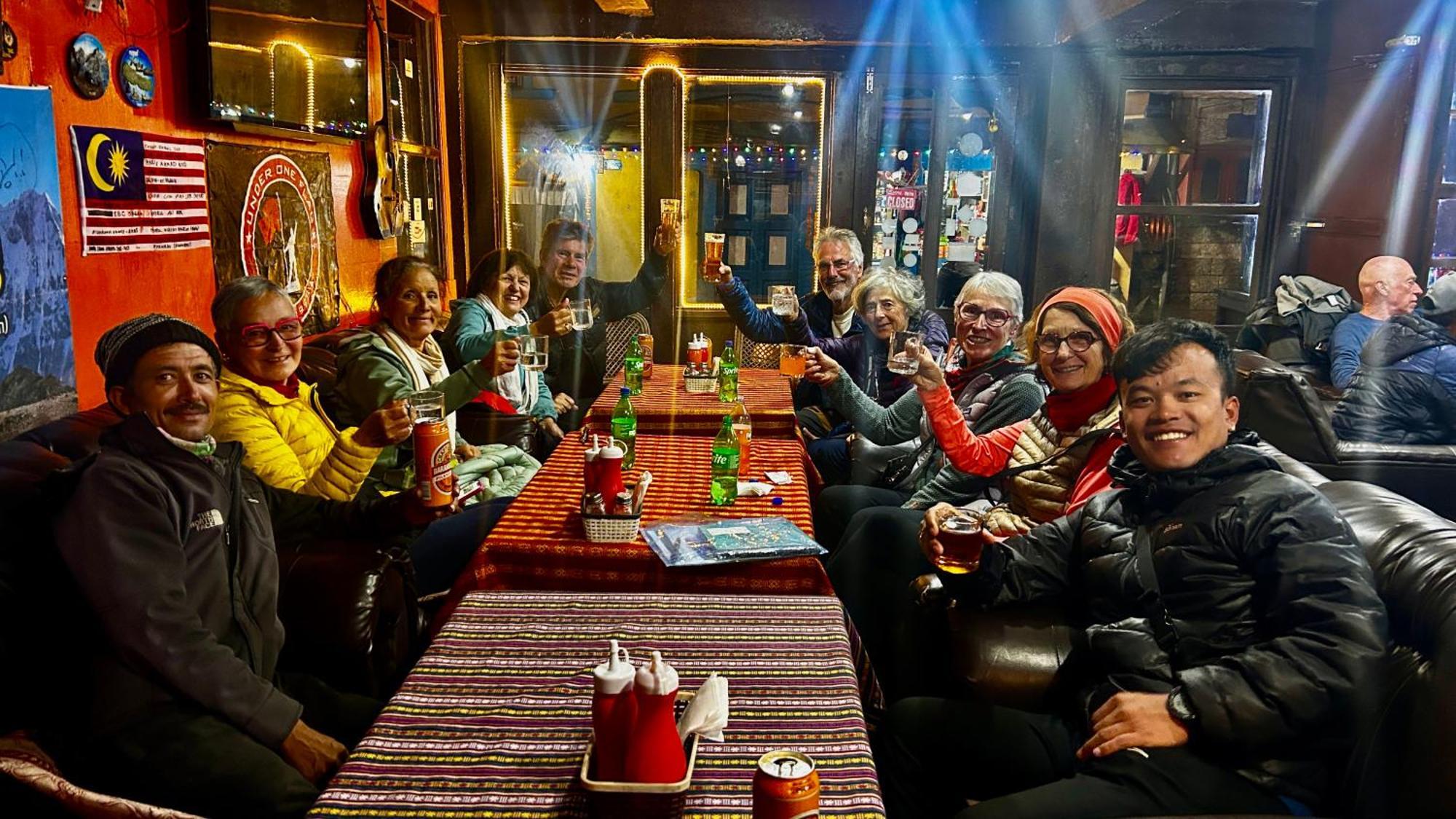 Lukla Lama Hotel - Cafe De Himalaya מראה חיצוני תמונה