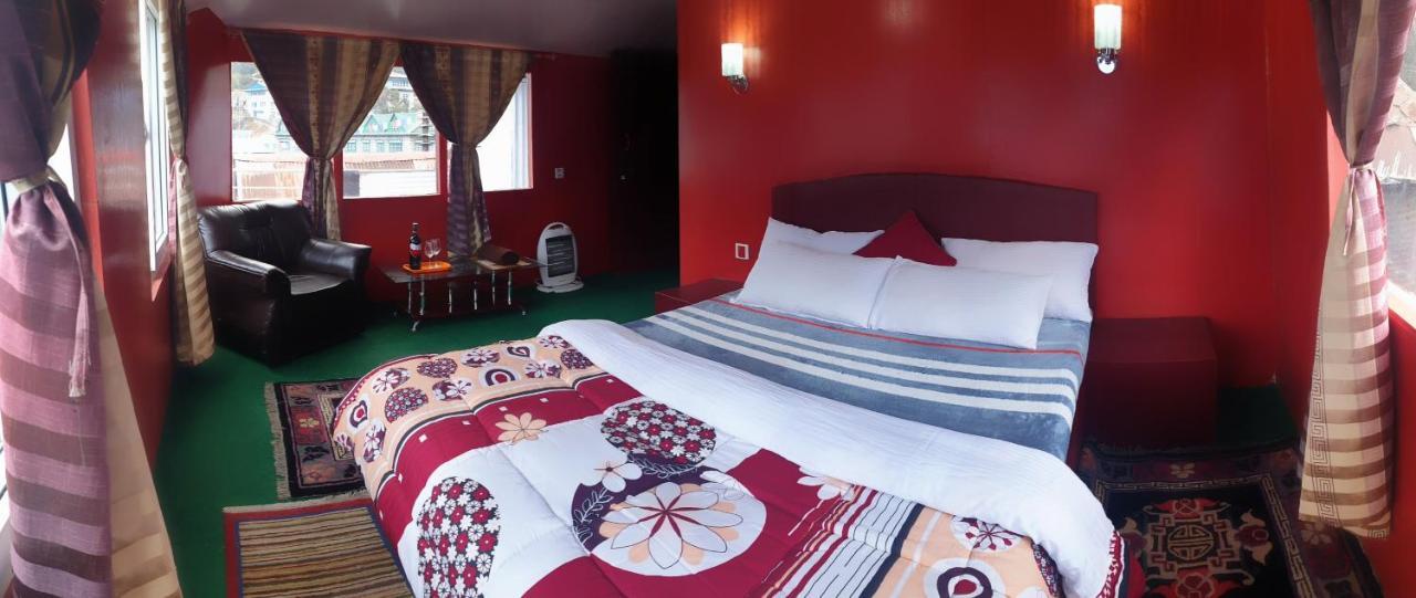 Lukla Lama Hotel - Cafe De Himalaya מראה חיצוני תמונה